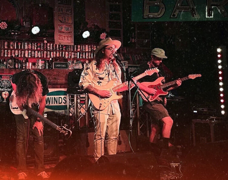 Entertainment at the Lewis & Clark Tap Room